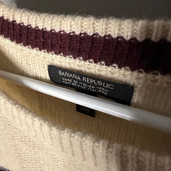 Banana Republic Beige Sweater with Stripes - Picture 2 of 2